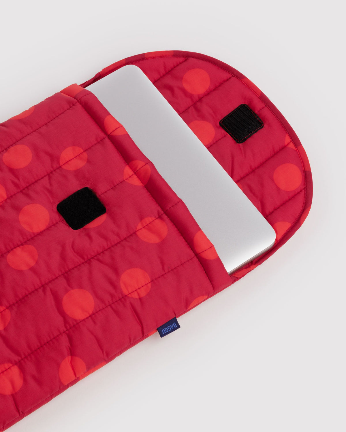PUFFY LAPTOP SLEEVE 16" - US 8431