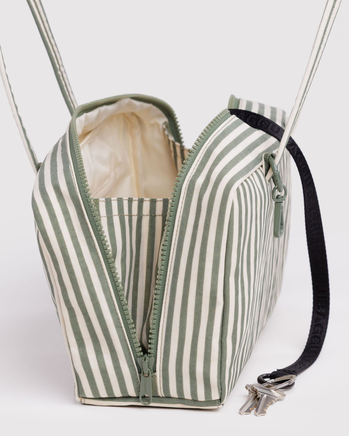 NYLON BOWLER BAG - US 3335