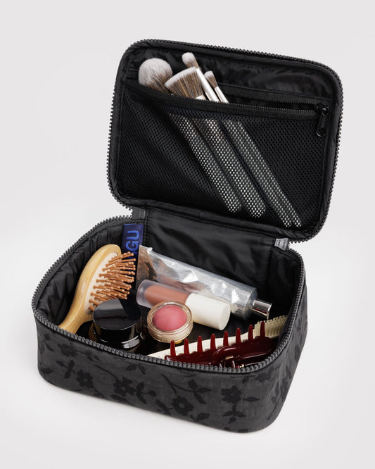 SMALL COSMETIC CASE - US 7841