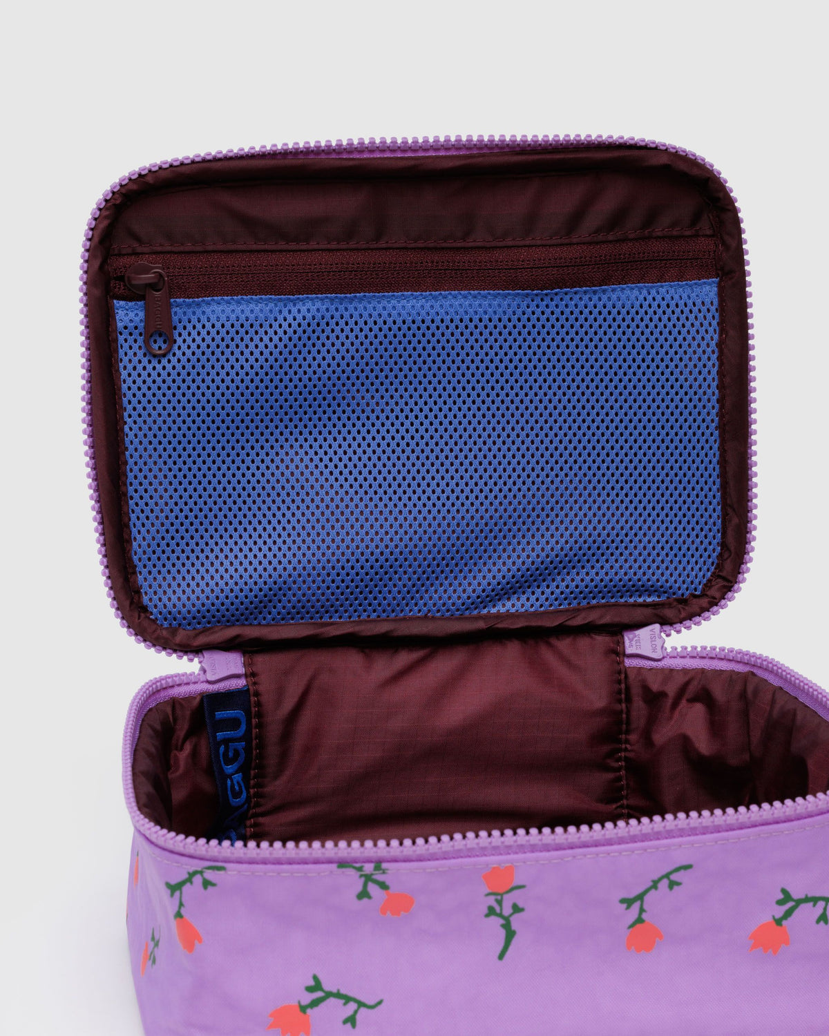 SMALL COSMETIC CASE - US 7431