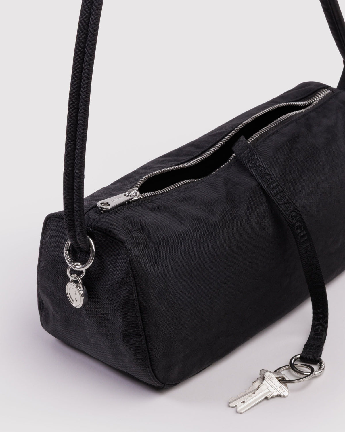NYLON LOAF BAG - US 2037