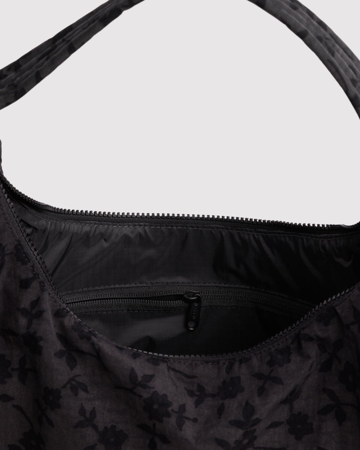 NYLON SHOULDER BAG - US 7109