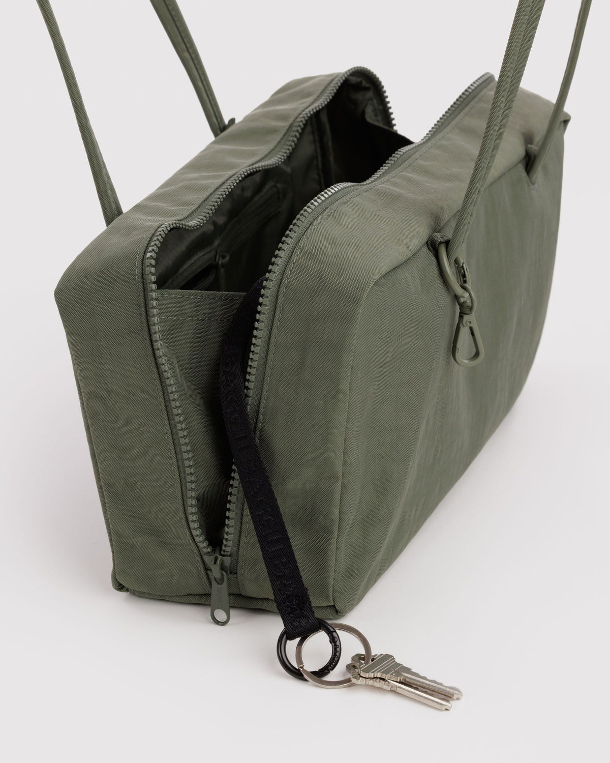 NYLON BOWLER BAG - US 7747