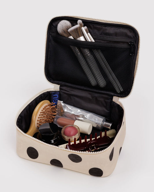SMALL COSMETIC CASE - US 2420