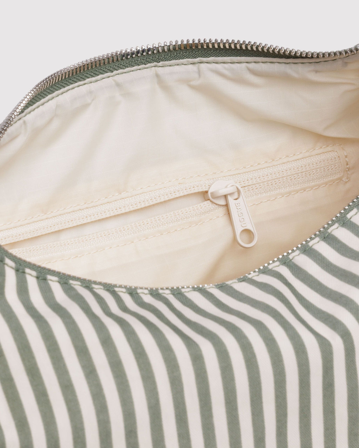 NYLON MERINGUE BAG - US 3862