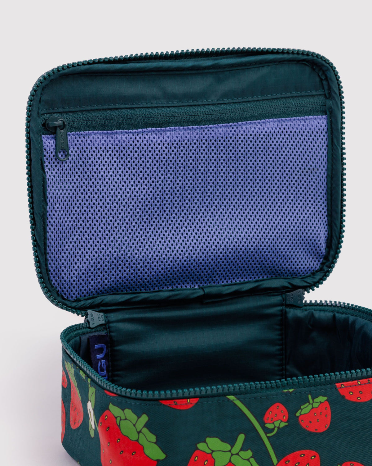 SMALL COSMETIC CASE - US 4805