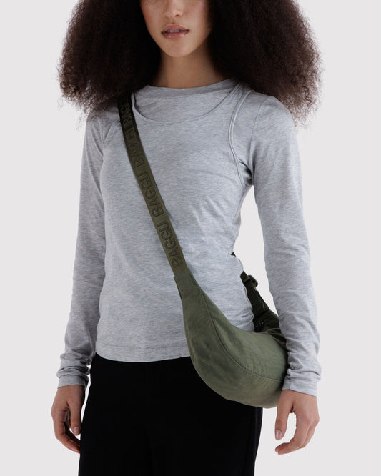 SMALL NYLON CRESCENT BAG - US 9113