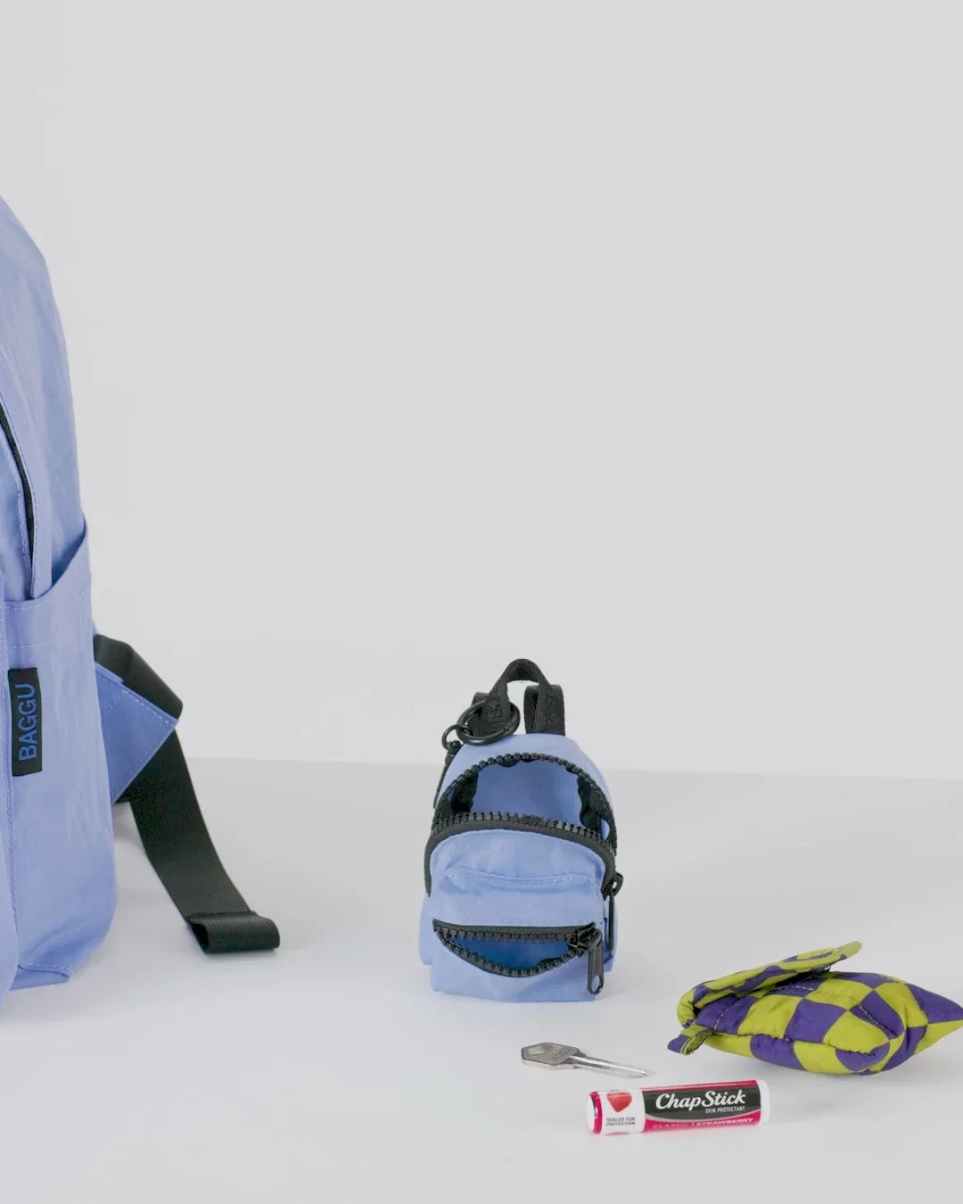 BACKPACK CHARM - US 3388