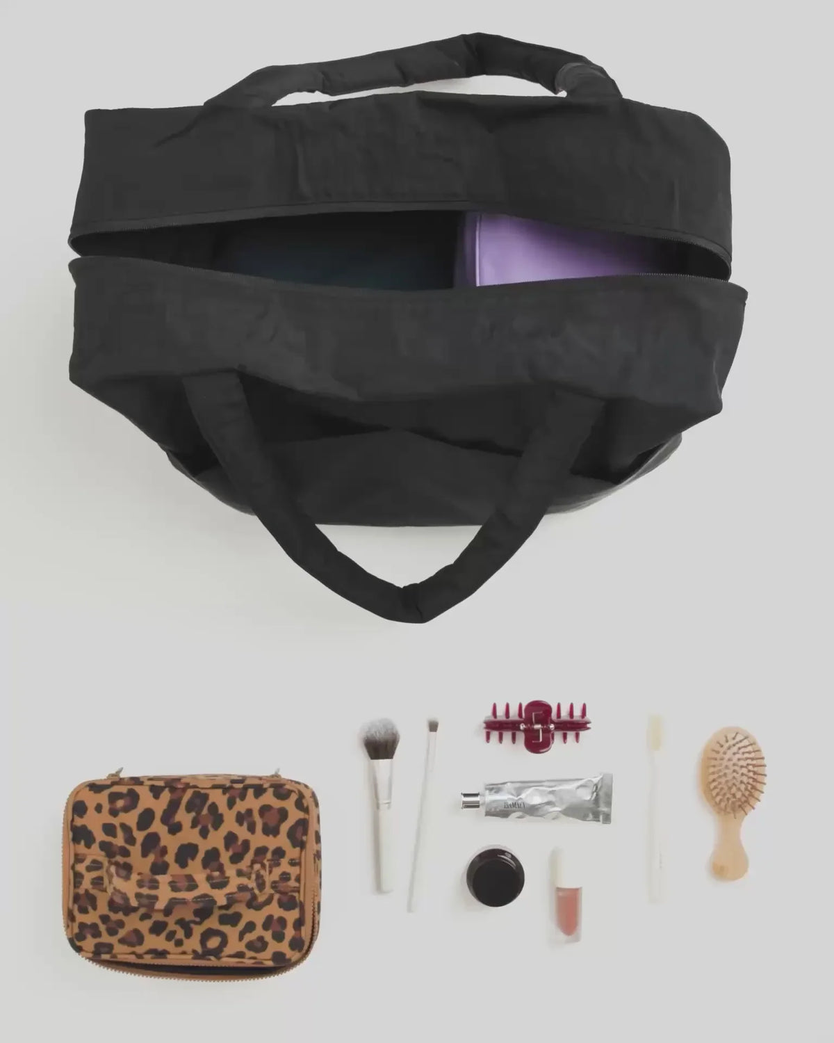 SMALL COSMETIC CASE - US 2271