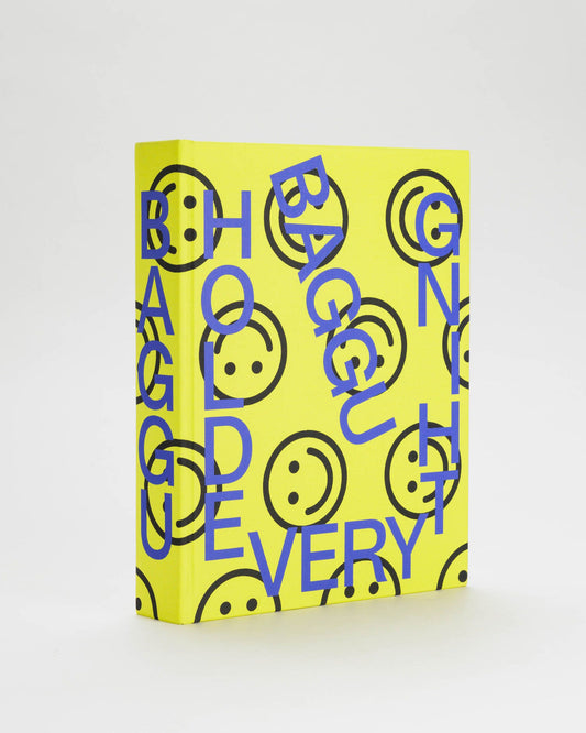HOLD EVERYTHING: 15 YEARS OF BAGGU - US 8834