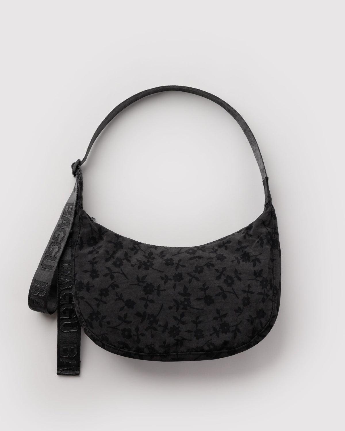 MEDIUM NYLON CRESCENT BAG - US 1417