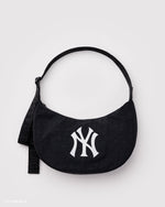 MEDIUM NYLON CRESCENT BAG - US 1597