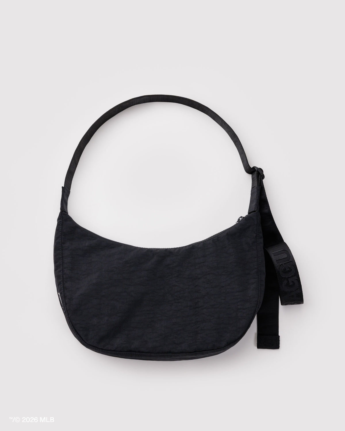 MEDIUM NYLON CRESCENT BAG - US 4262