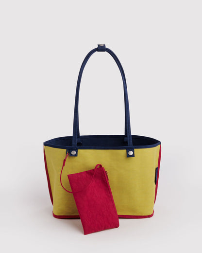 MEDIUM NYLON REVERSIBLE TOTE - US 4841