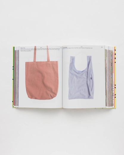 HOLD EVERYTHING: 15 YEARS OF BAGGU - US 8834