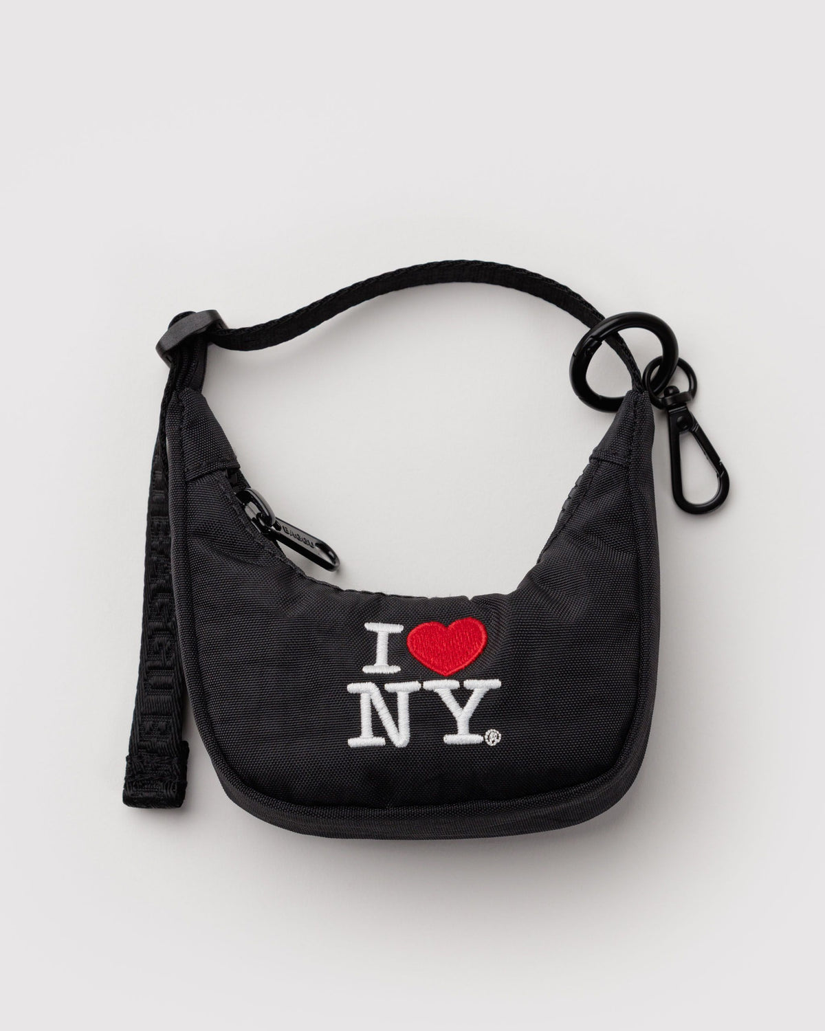 CRESCENT BAG CHARM - US 8905