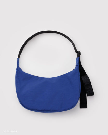 MEDIUM NYLON CRESCENT BAG - US 5489