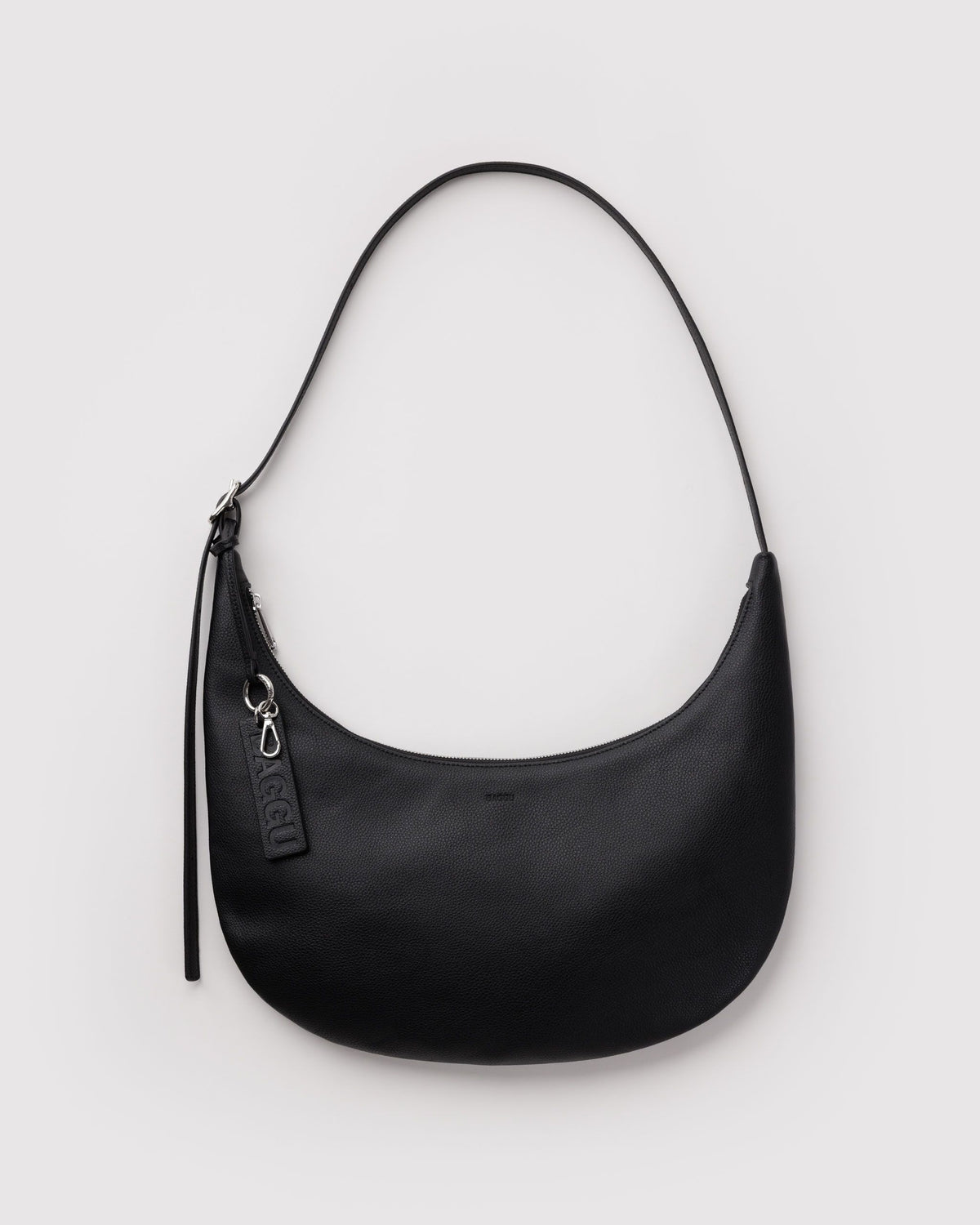 MEDIUM RECYCLED LEATHER FLAT CRESCENT - US 8057