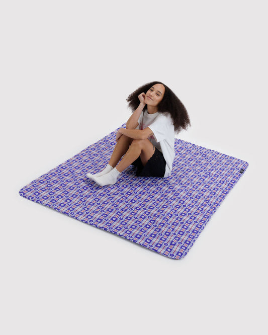 PUFFY PICNIC BLANKET - US 8862