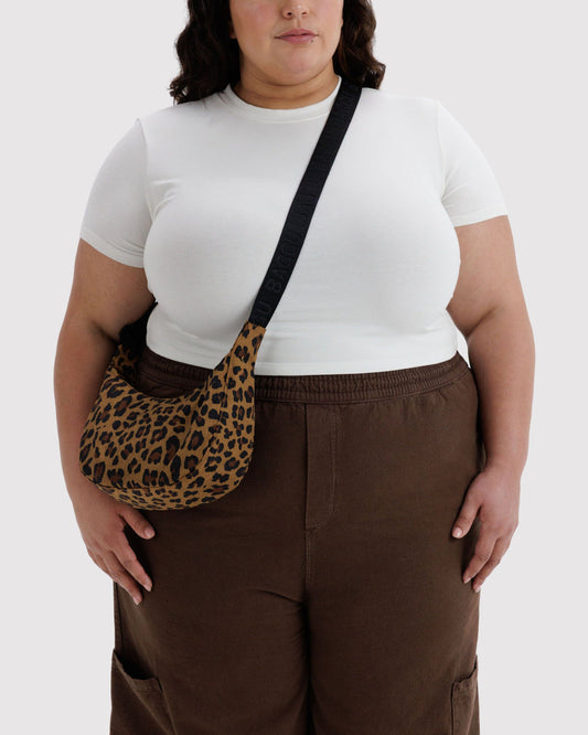 SMALL NYLON CRESCENT BAG - US 1064