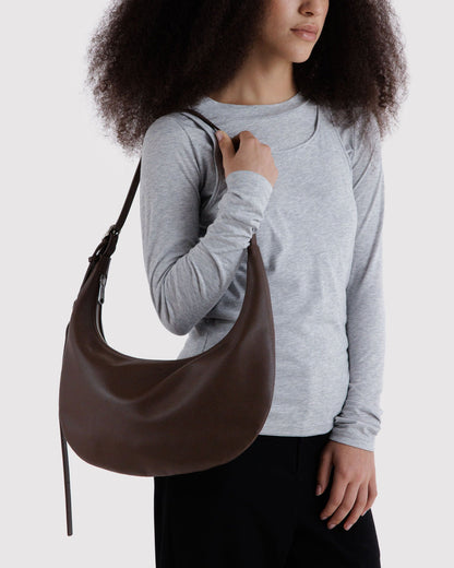 MEDIUM RECYCLED LEATHER FLAT CRESCENT - US 9067