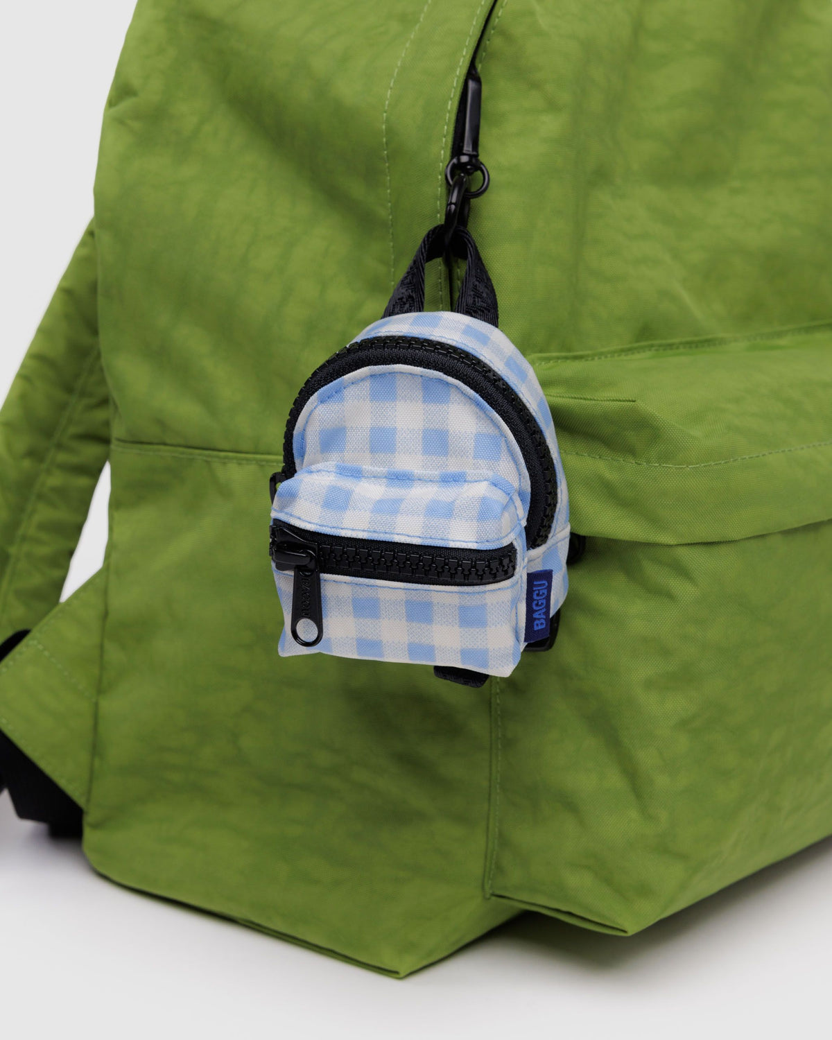 BACKPACK CHARM - US 4928
