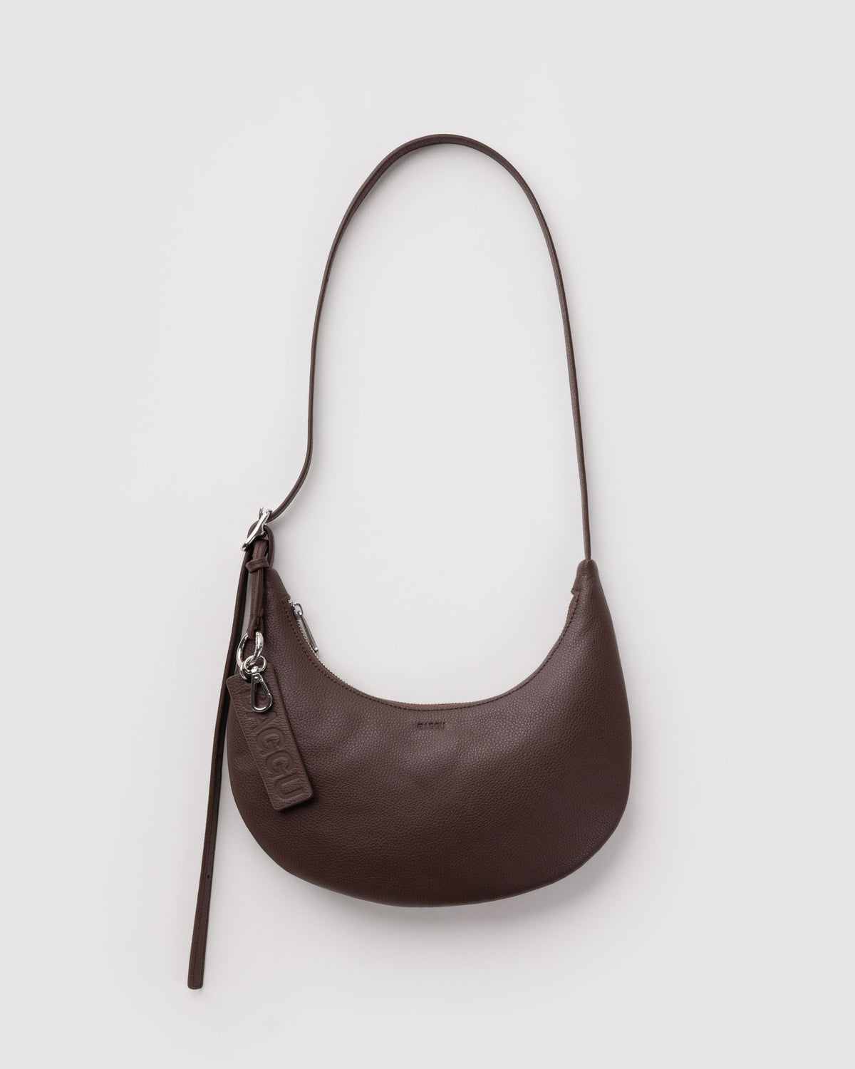 SMALL RECYCLED LEATHER FLAT CRESCENT - US 9117