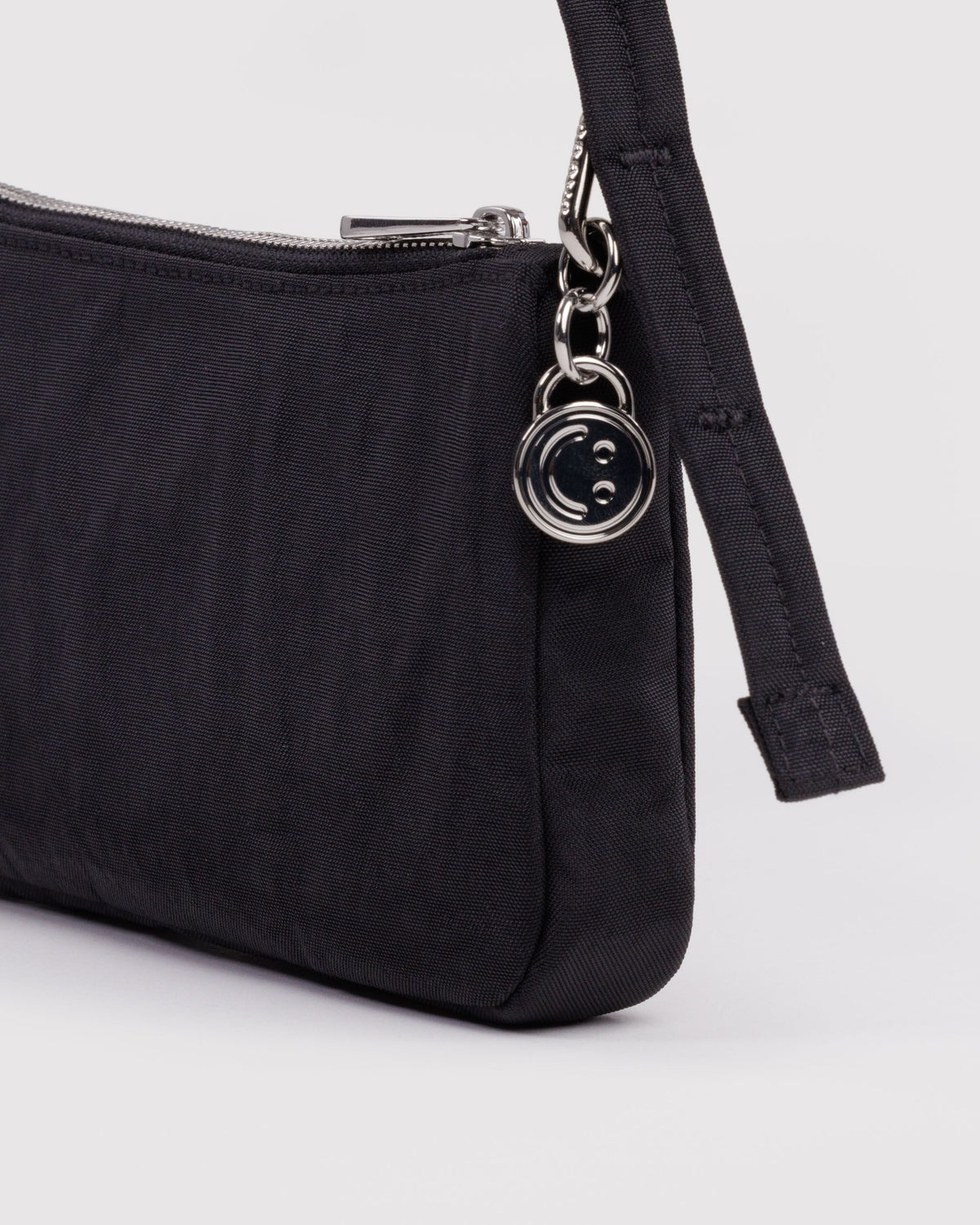 NYLON POCHETTE - US 5889