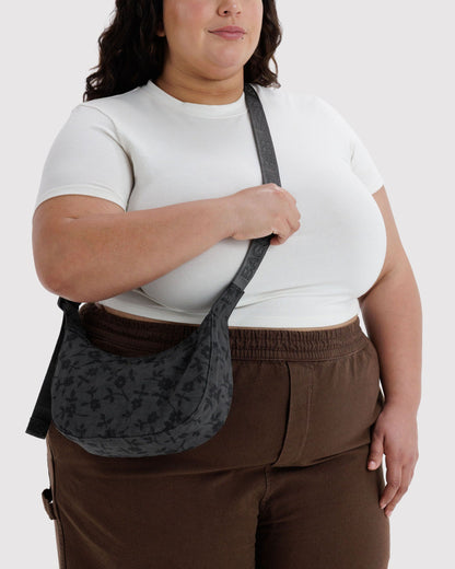 SMALL NYLON CRESCENT BAG - US 6360