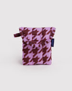 PUFFY EARBUDS CASE - US 6258