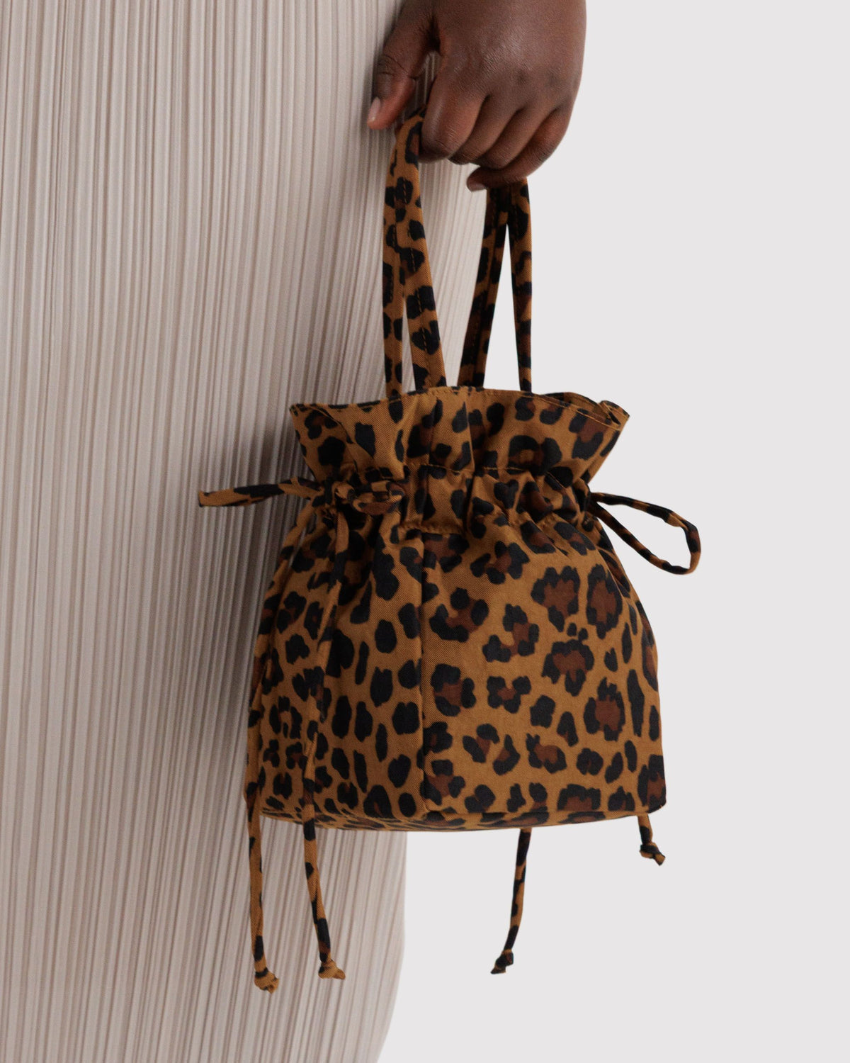 NYLON DRAWSTRING BAG - US 8981