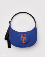 MEDIUM NYLON CRESCENT BAG - US 5489