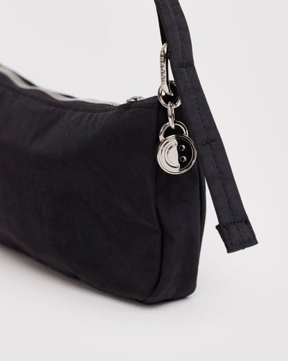 NYLON POCHETTE - US 5807
