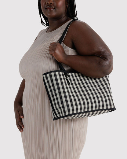 MEDIUM NYLON REVERSIBLE TOTE - US 3556