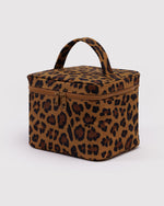 LARGE COSMETIC CASE - US 9523