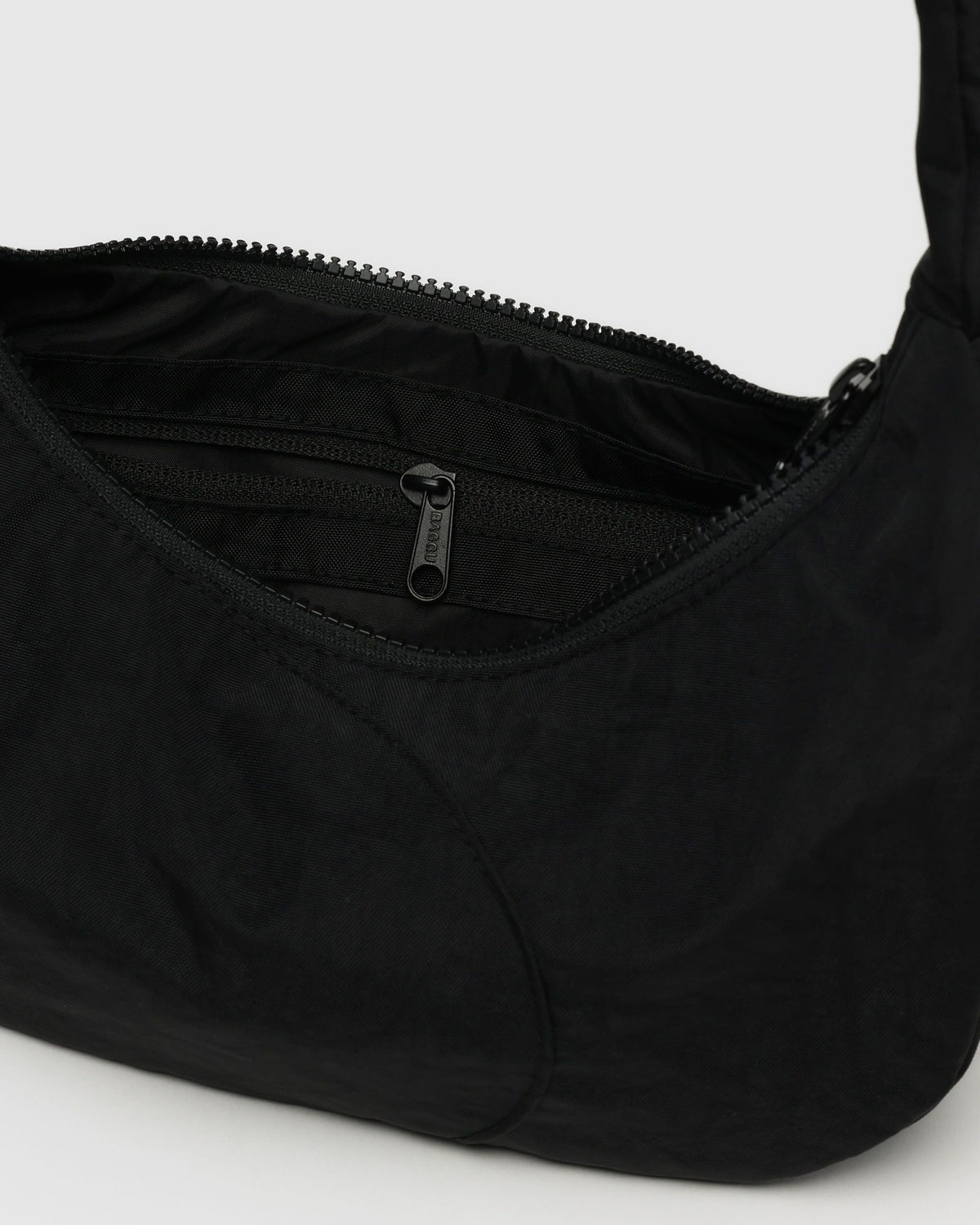 SWAN BAG - US 2207