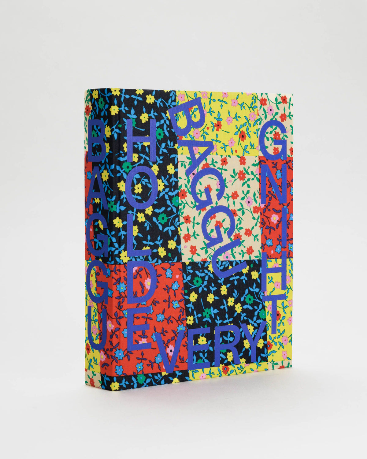 HOLD EVERYTHING: 15 YEARS OF BAGGU - US 8488