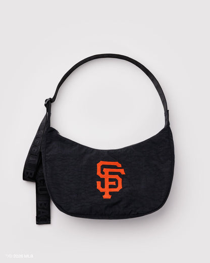 MEDIUM NYLON CRESCENT BAG - US 4262