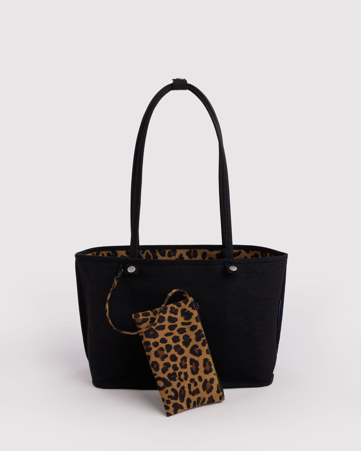 MEDIUM NYLON REVERSIBLE TOTE - US 6805
