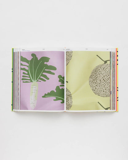 HOLD EVERYTHING: 15 YEARS OF BAGGU - US 8075