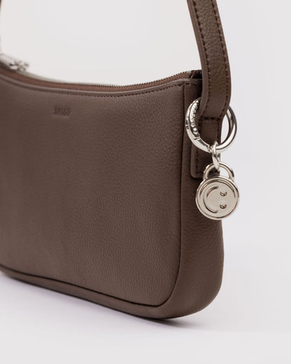 RECYCLED LEATHER POCHETTE - US 2182